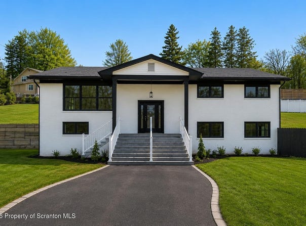 80 Elmhurst Boulevard, Scranton, PA 18505