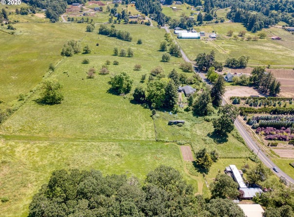 30575 NE FERNWOOD Rd, Newberg, OR 97132