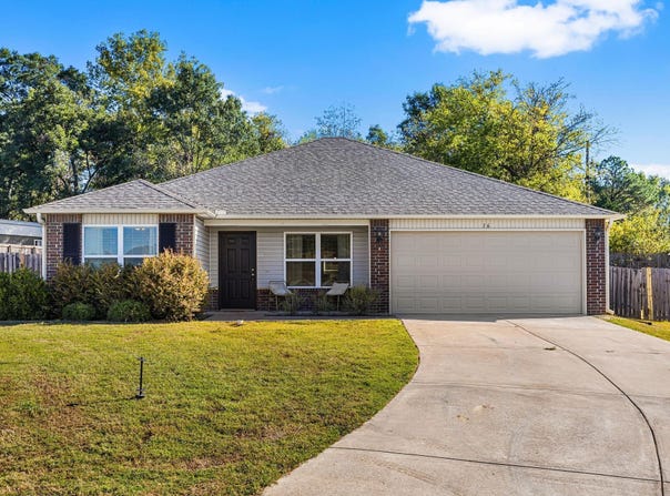 16 Oakland Circle, Austin, AR 72007
