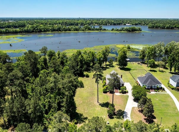 1520 Grand Cypress Lane, Albany, GA 31701