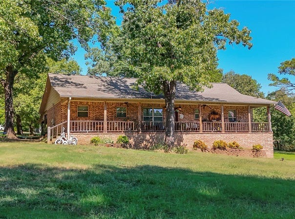 10072 Elm Lane, Dardanelle, AR 72834