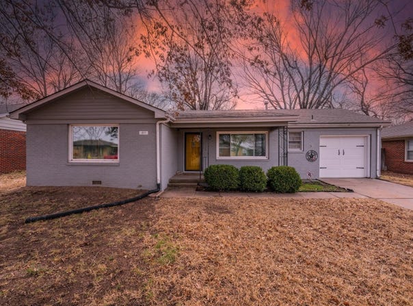 217 E Filmore, Mulvane, KS 67110