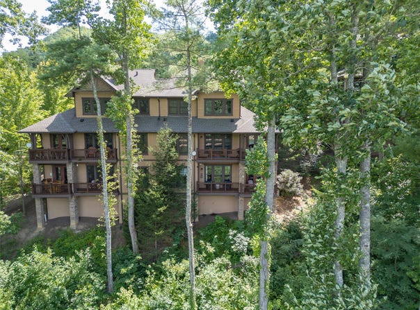85 Southshore Drive, Tuckasegee, NC 28783