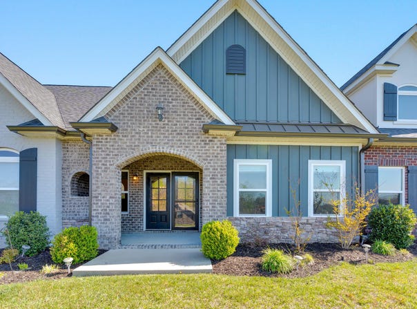 34 Founding Way, Lookout Mountain, GA 30750