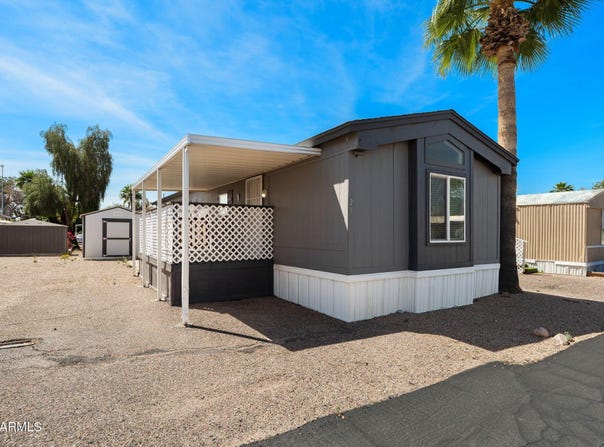 1770 N Valley Drive, Apache Junction, AZ 85120