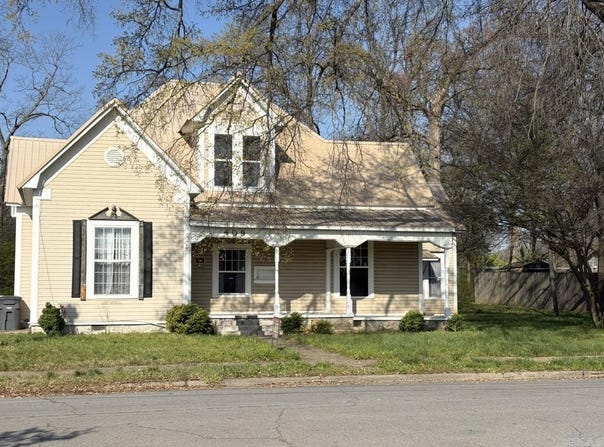 409 S Spring Street, Searcy, AR 72143