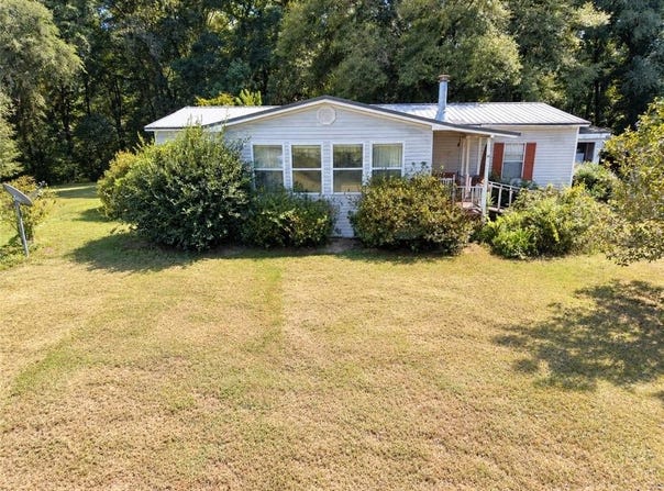 28 Southfork Road, Eufaula, AL 36027