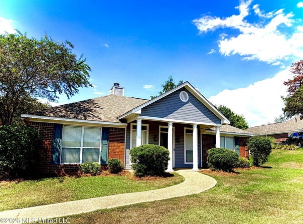 1008 Stonehendge Drive, Brandon, MS 39042