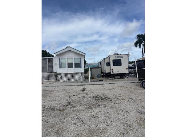 36 E 2nd Street, Key Largo, FL 33037