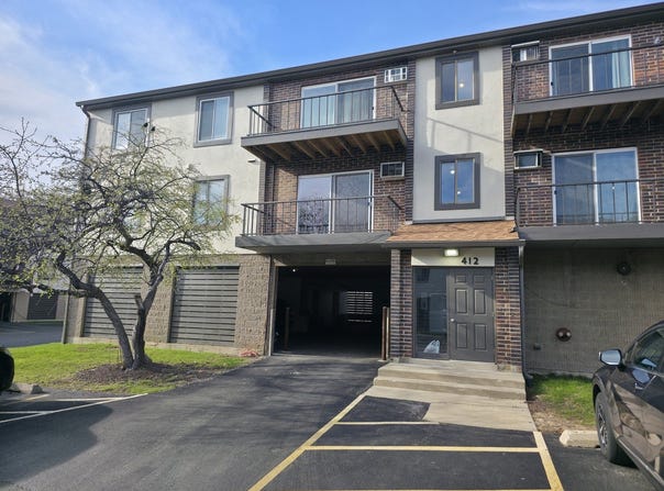 412 E Bailey Road, Naperville, IL 60565