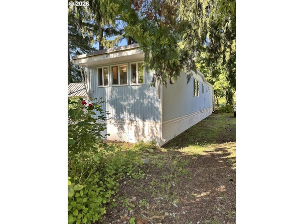 37635 Row River Rd., Dorena, OR 97434