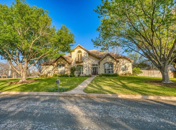 269 Quail, Meadowlakes, TX 78654