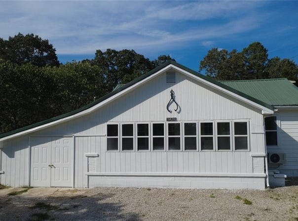 8424 Highway M, Poplar Bluff, MO 63901