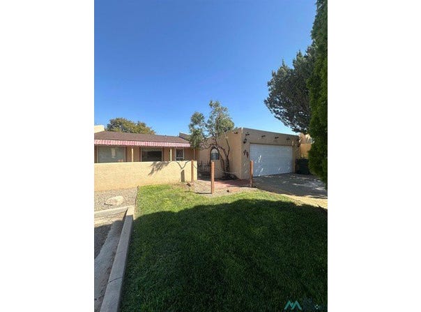 31 Paseo, Clovis, NM 88101