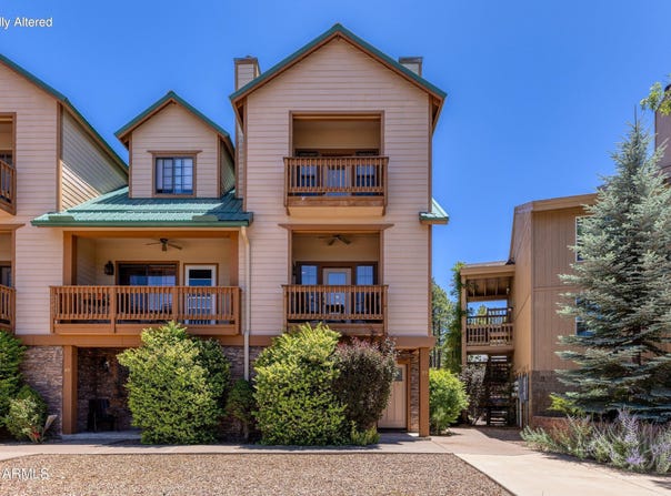 93 E White Mountain Boulevard, Pinetop, AZ 85935