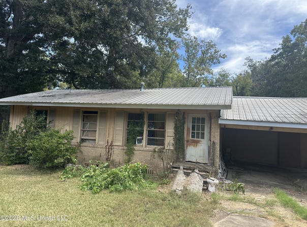 802 Vidalia Drive, Ridgecrest, LA 71334