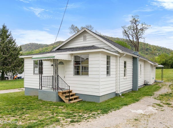 311 E Prospect St, LaFollette, TN 37766
