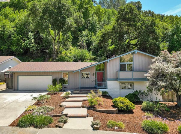 2826 Wright Ave, Pinole, CA 94564