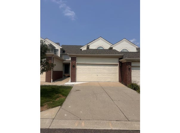 2514 Boulder Lane, Auburn Hills, MI 48326