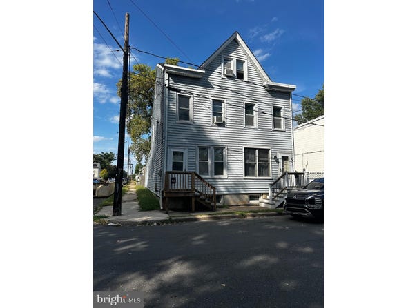 206 GIBBS, HAMILTON, NJ 08609