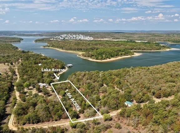 4 Dozer Mountain Road, Eufaula, OK 74432