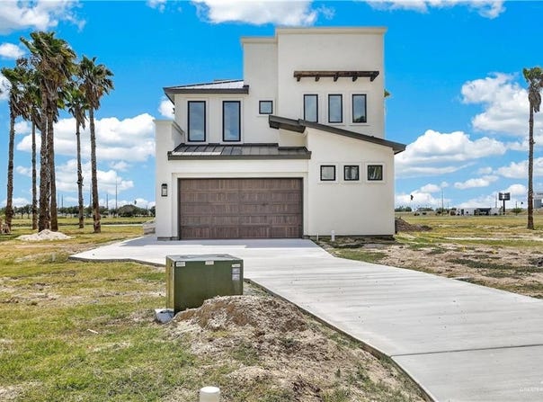 4215 N Lily Pad Avenue, Edinburg, TX 78542