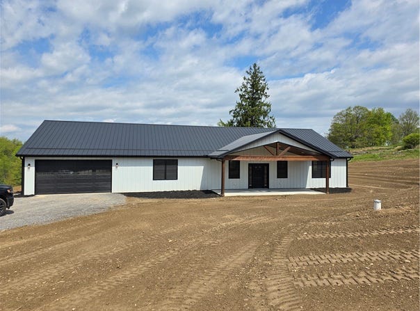 Barndo Drive, Chicora, PA 16025