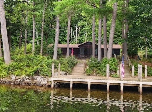 721 E River Drive, Lake Luzerne, NY 12846