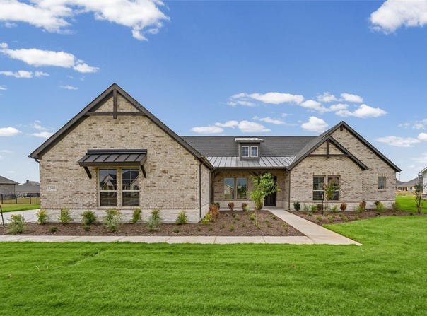 12409 Hornfels Drive, Krum, TX 76249
