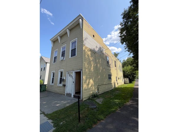 132 Johnston Ave, Cohoes, NY 12047