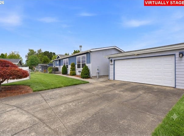 744 SAINT JAMES Pl, Molalla, OR 97038