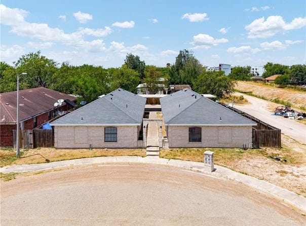 700 W Bronze Drive, Pharr, TX 78577