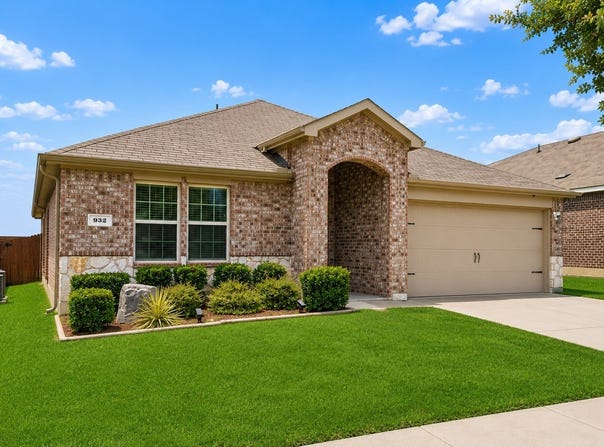 932 Juno Lane, Denton, TX 76209