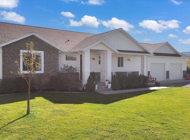 541 E 8900 S, Paradise, UT 84328