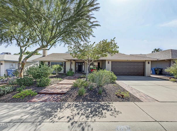 4319 E SACATON Street, Phoenix, AZ 85044