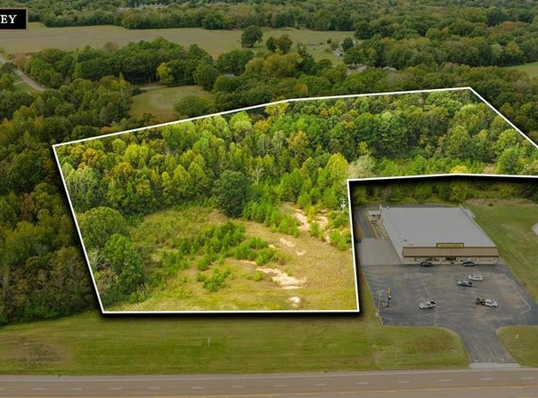 S Meridian St, GREENFIELD, TN 38230