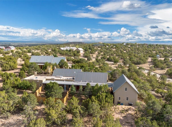 36 Lamy Downs, Lamy, NM 87540
