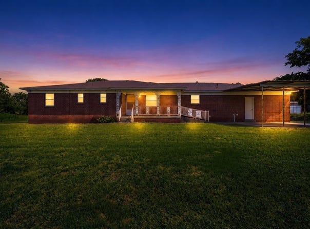 3523 E Highway 199, Springtown, TX 76082