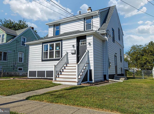 113 CENTRE, MOUNT EPHRAIM, NJ 08059