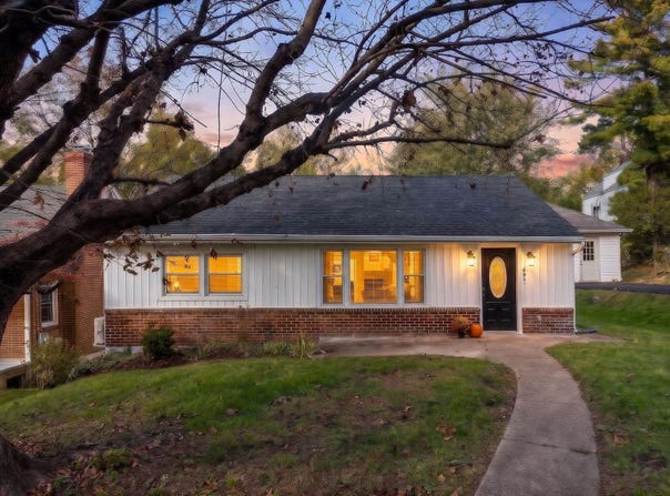 409 HENDREN AVE, STAUNTON, VA 24401