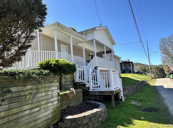 62 Maple Street, Lost Creek, WV 26385