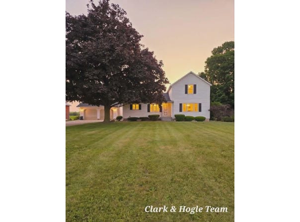 11215 Stoudt Road, Muir, MI 48860