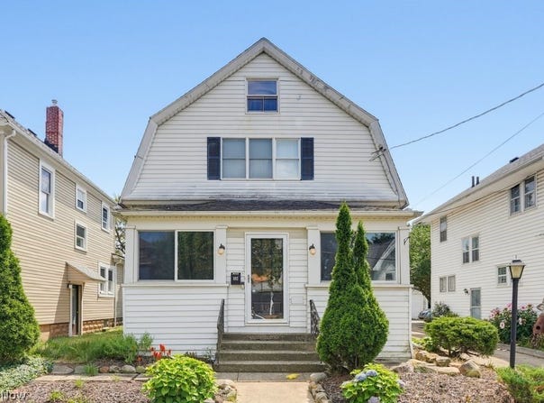 102 Marvin Avenue, Akron, OH 44302