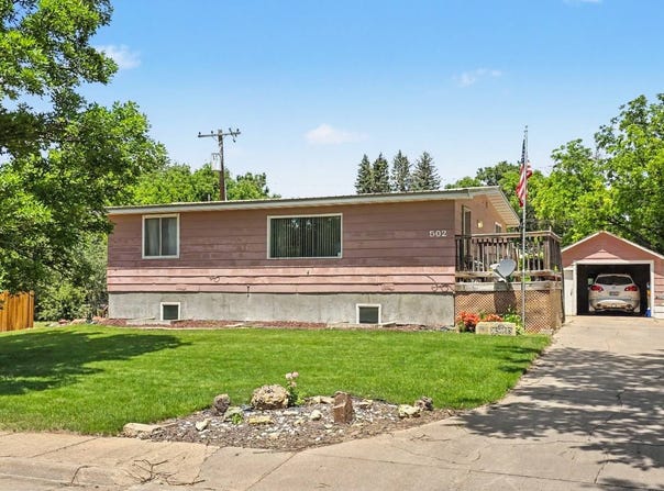502 E 4th ST, Big Springs, NE 69122