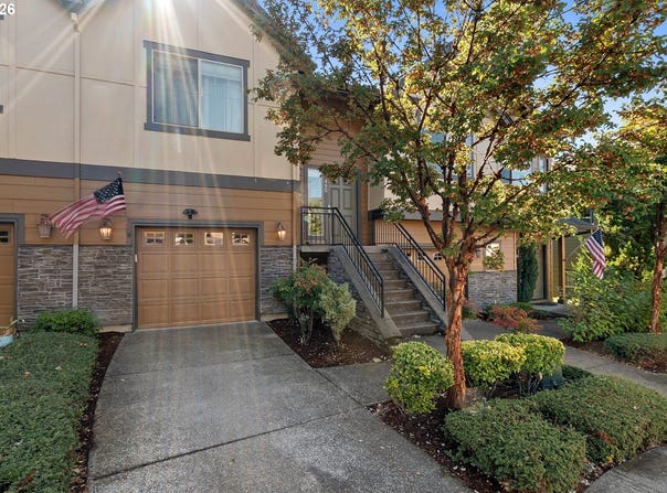 11490 SE AQUILA St, HappyValley, OR 97086