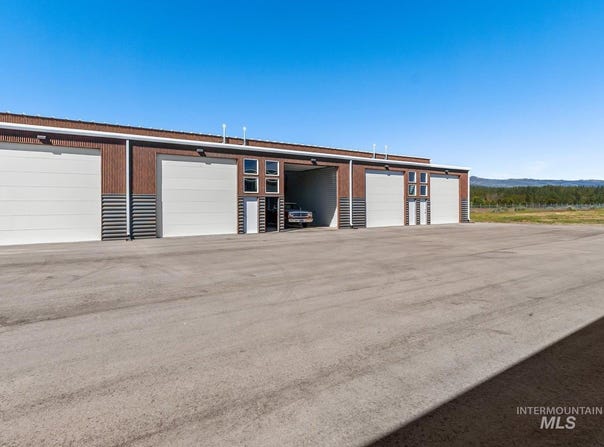 1453 S Main Unit A9, Cascade, ID 83611