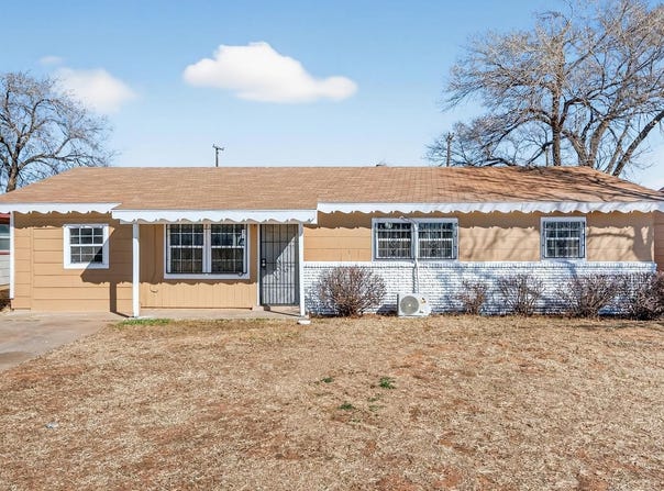 3423 E Baylor Street, Lubbock, TX 79403