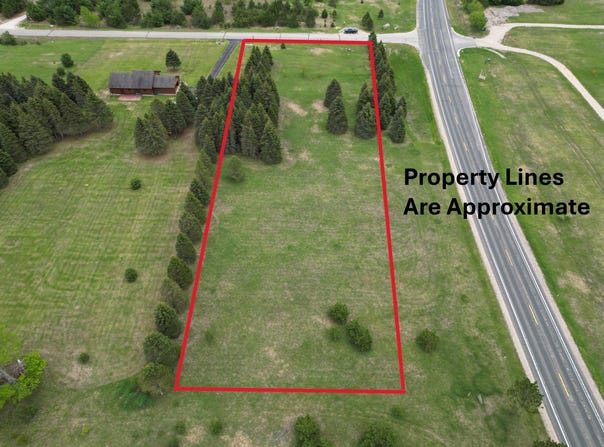 31 Blue Heron Drive, Kalkaska, MI 49646