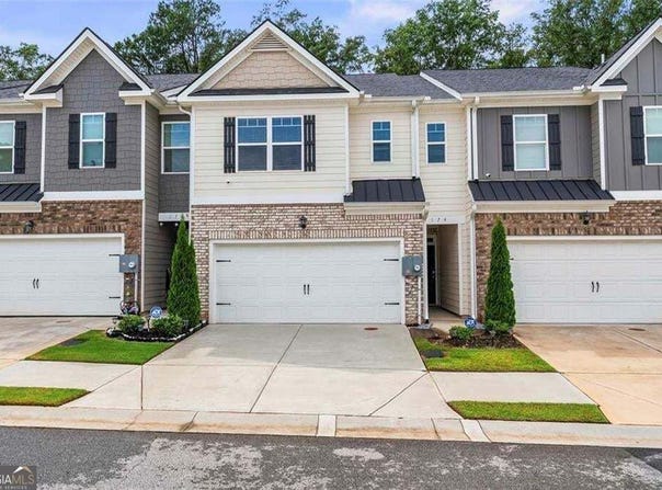 174 Hampton Circle, Mcdonough, GA 30253