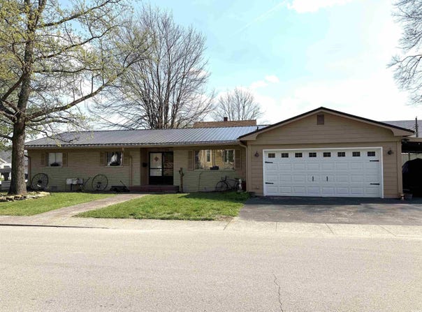 168 E North Street, Spencer, IN 47460